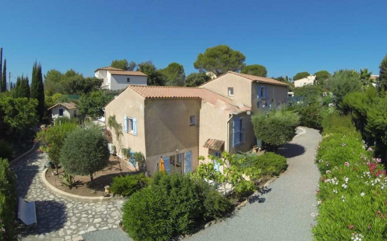 Entre Mer Et Esterel Roquebrune-sur Argens Exterior foto